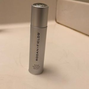 Rodan + fields active hydration serum